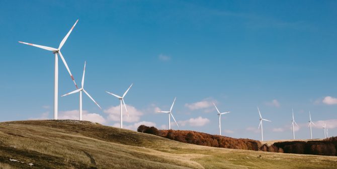 wind turbine farm wind turbine farm